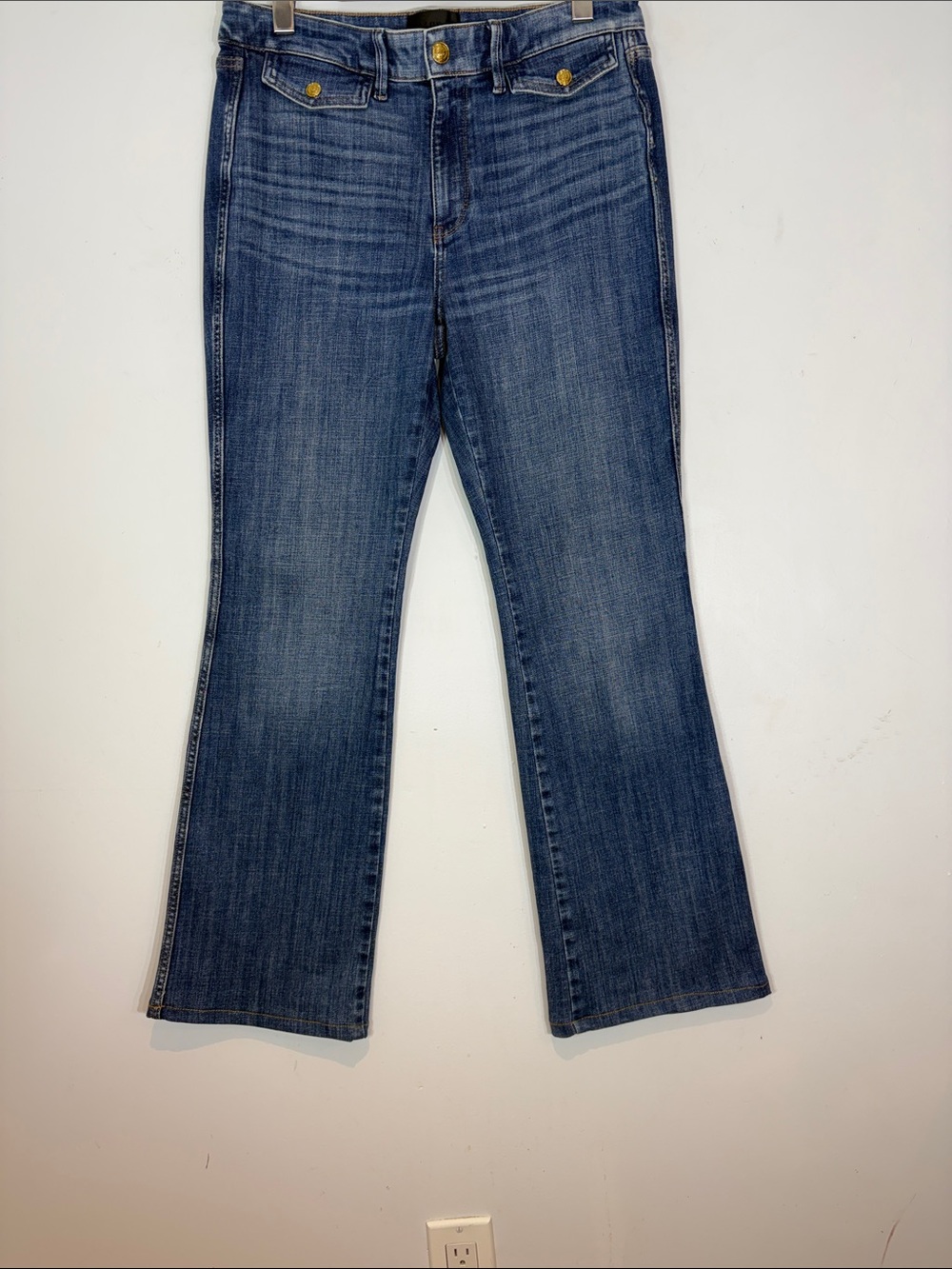 White House Black Market High-Rise Everyday Soft Skinny Flare Jeans NWT Size 10